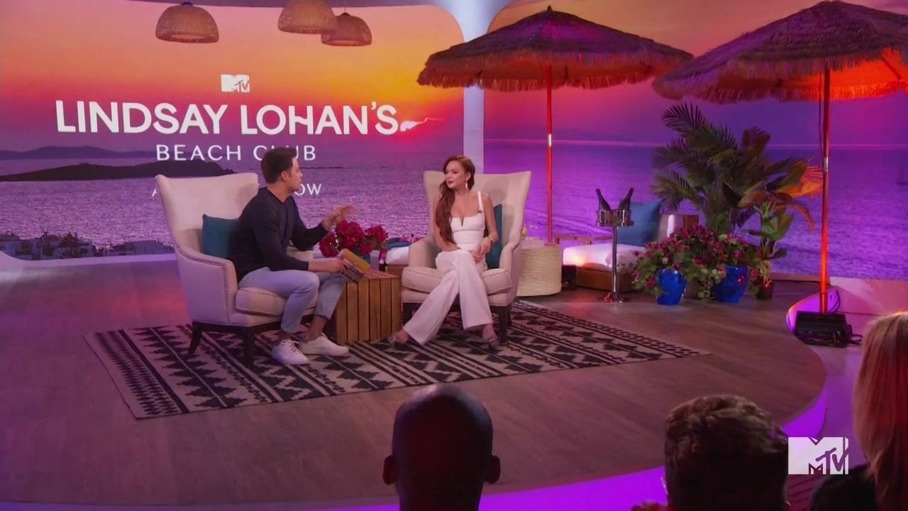 LohanBeachClubAftershow-S01E01_053.jpg