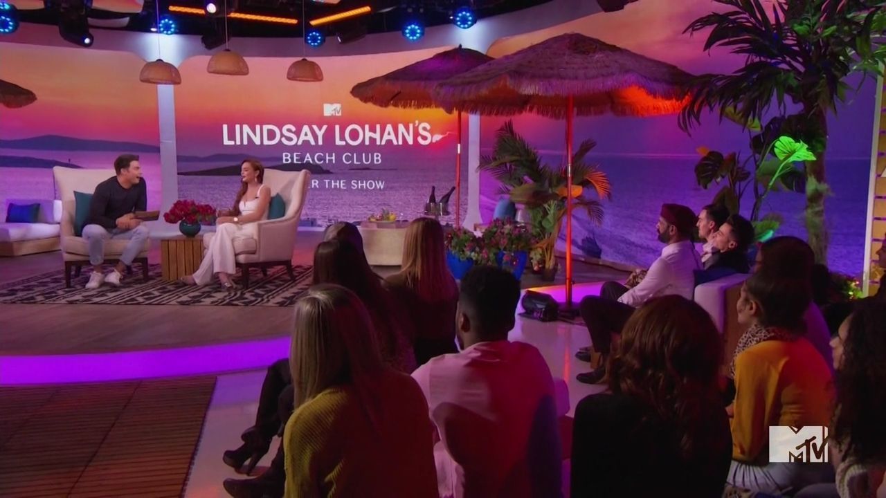 LohanBeachClubAftershow-S01E01_116.jpg