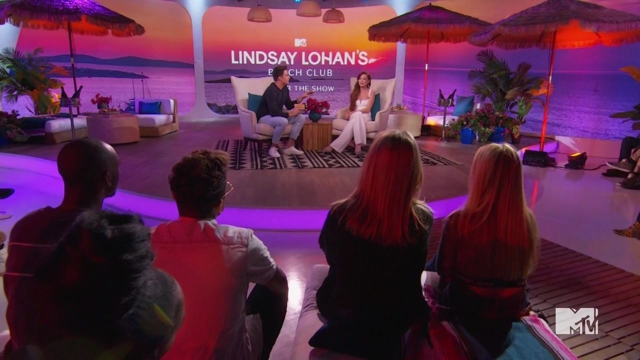 LohanBeachClubAftershow-S01E01_132.jpg