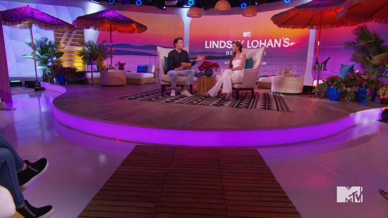 LohanBeachClubAftershow-S01E01_191.jpg