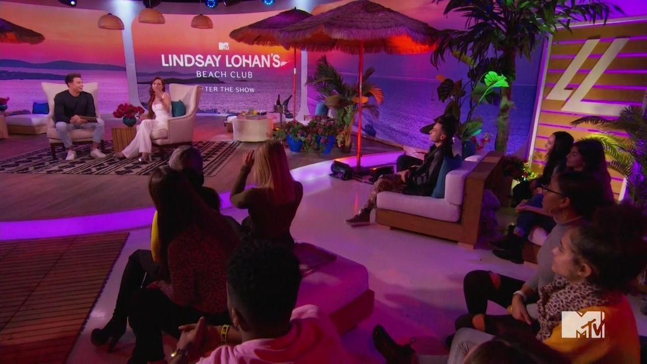 LohanBeachClubAftershow-S01E01_268.jpg