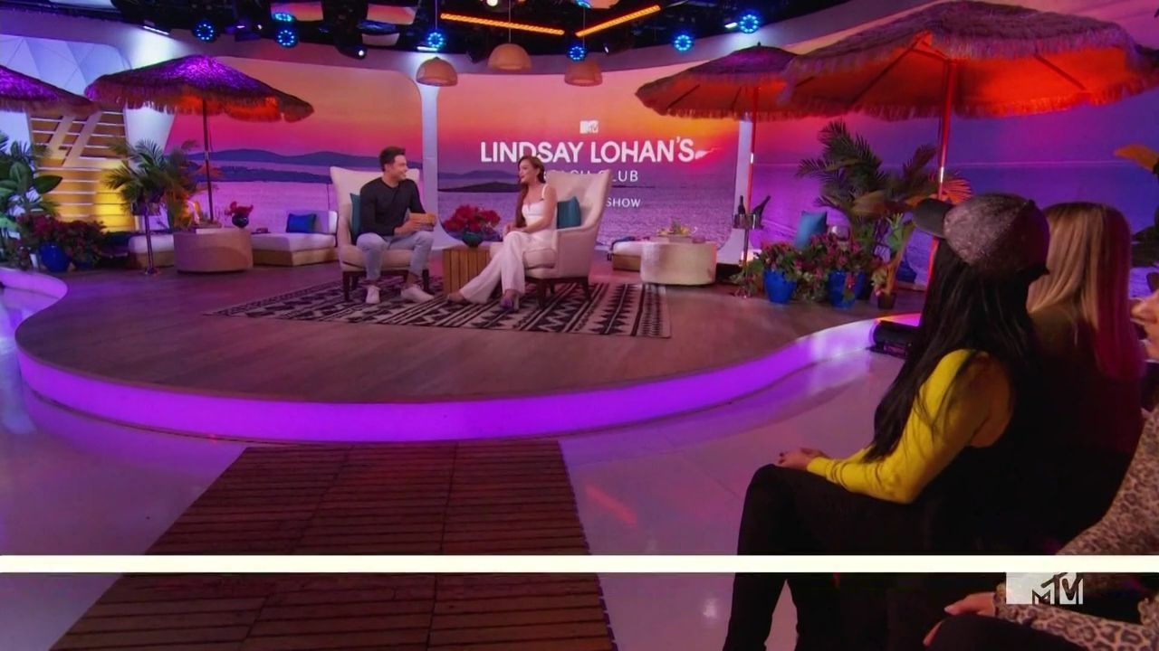 LohanBeachClubAftershow-S01E01_448.jpg