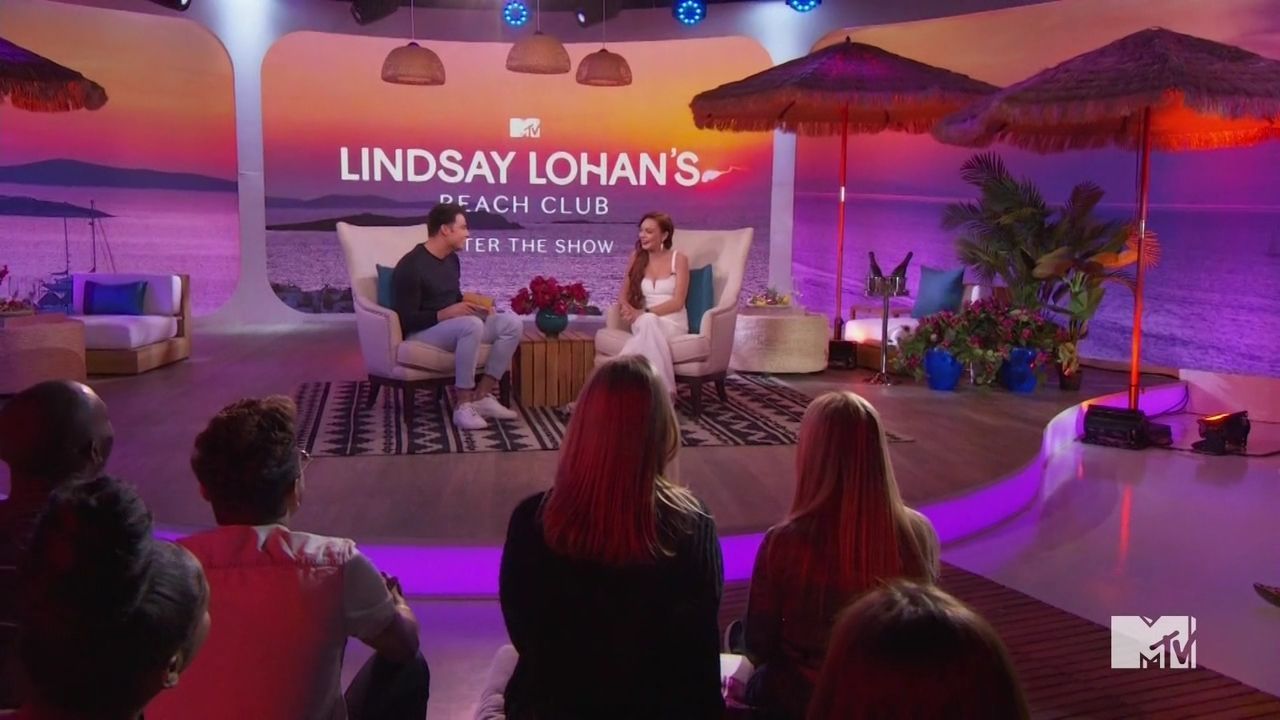 LohanBeachClubAftershow-S01E01_474.jpg