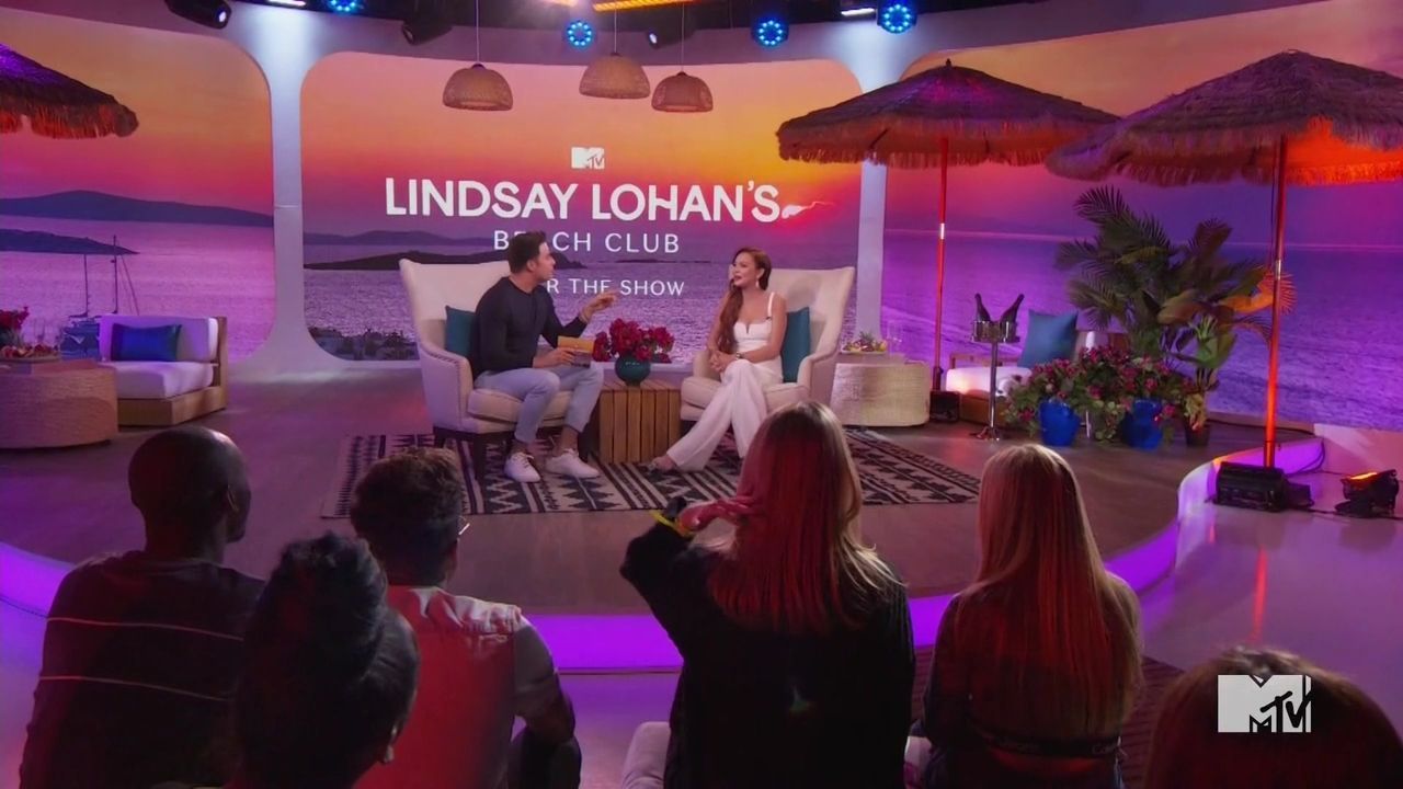 LohanBeachClubAftershow-S01E01_477.jpg