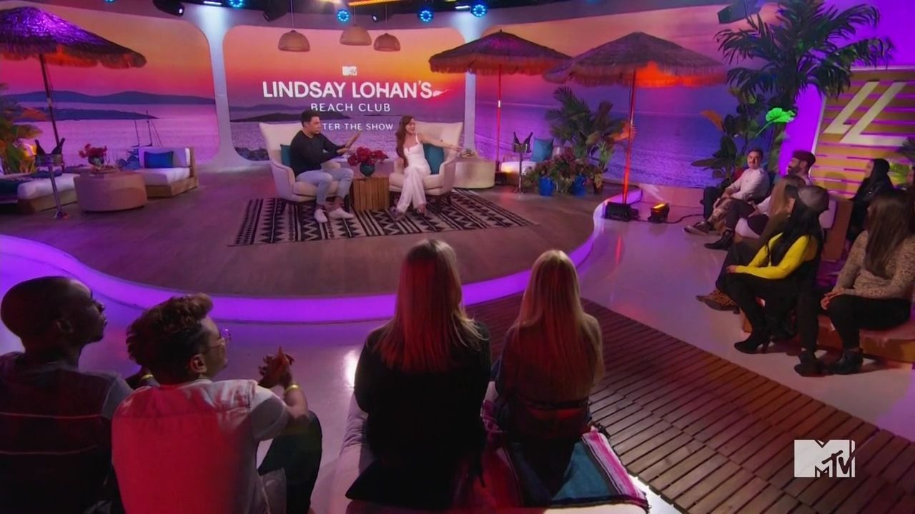 LohanBeachClubAftershow-S01E01_526.jpg