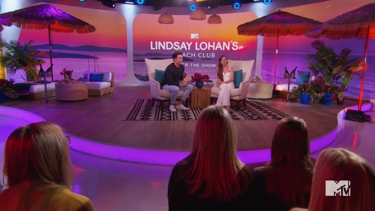 LohanBeachClubAftershow-S01E01_601.jpg