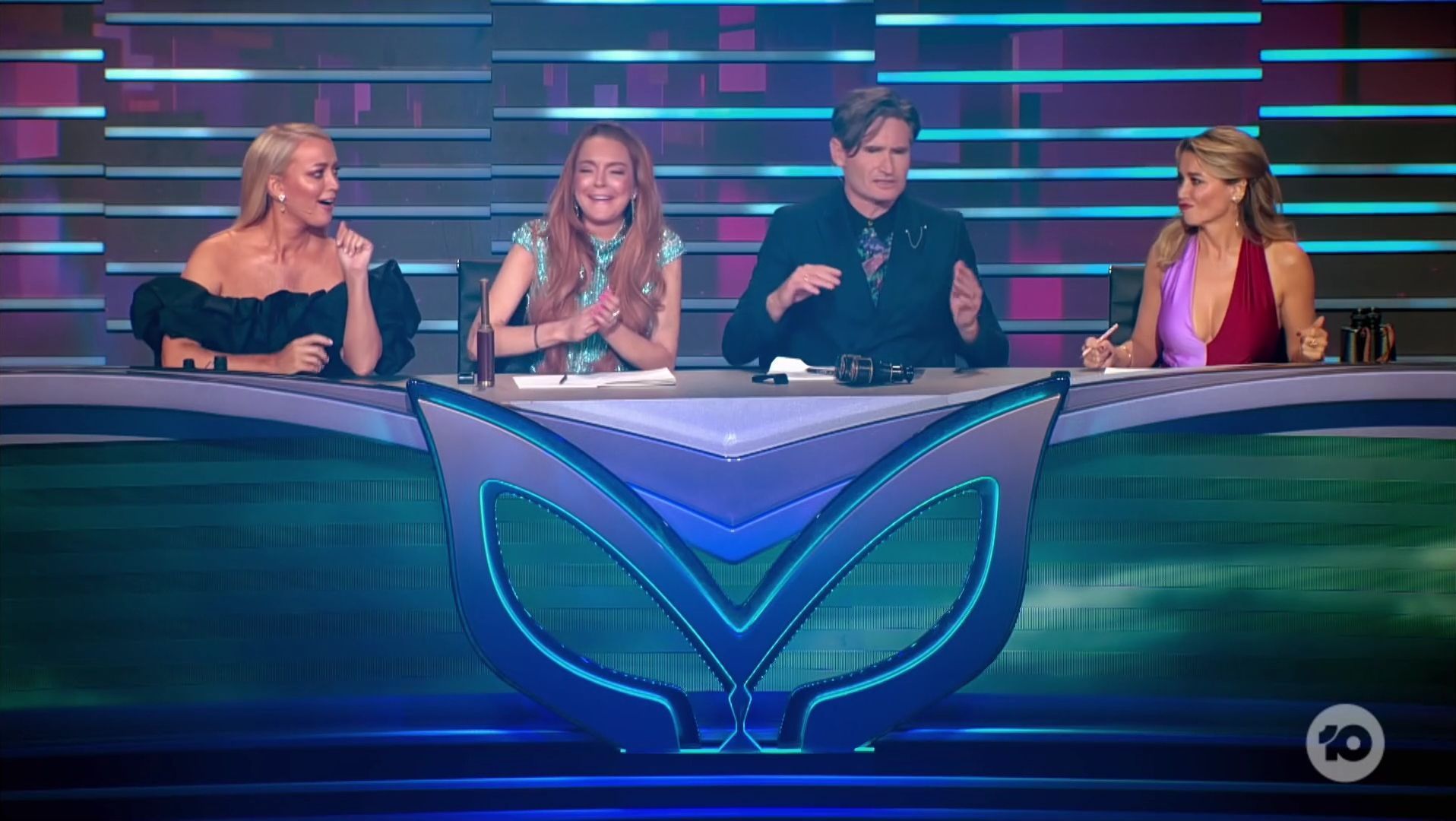 TheMaskedSingerAU-S01E01-067.jpg