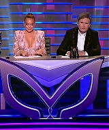 TheMaskedSingerAU-S01E02-021.jpg