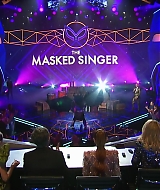 TheMaskedSingerAU-S01E02-035.jpg