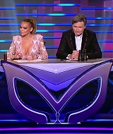 TheMaskedSingerAU-S01E02-074.jpg