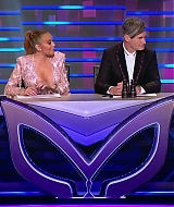 TheMaskedSingerAU-S01E02-134.jpg