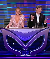 TheMaskedSingerAU-S01E02-137.jpg