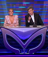 TheMaskedSingerAU-S01E02-179.jpg