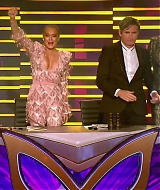 TheMaskedSingerAU-S01E02-270.jpg