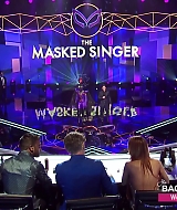 TheMaskedSingerAU-S01E04-059.jpg