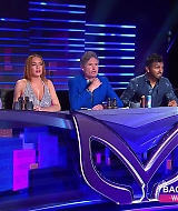 TheMaskedSingerAU-S01E04-151.jpg