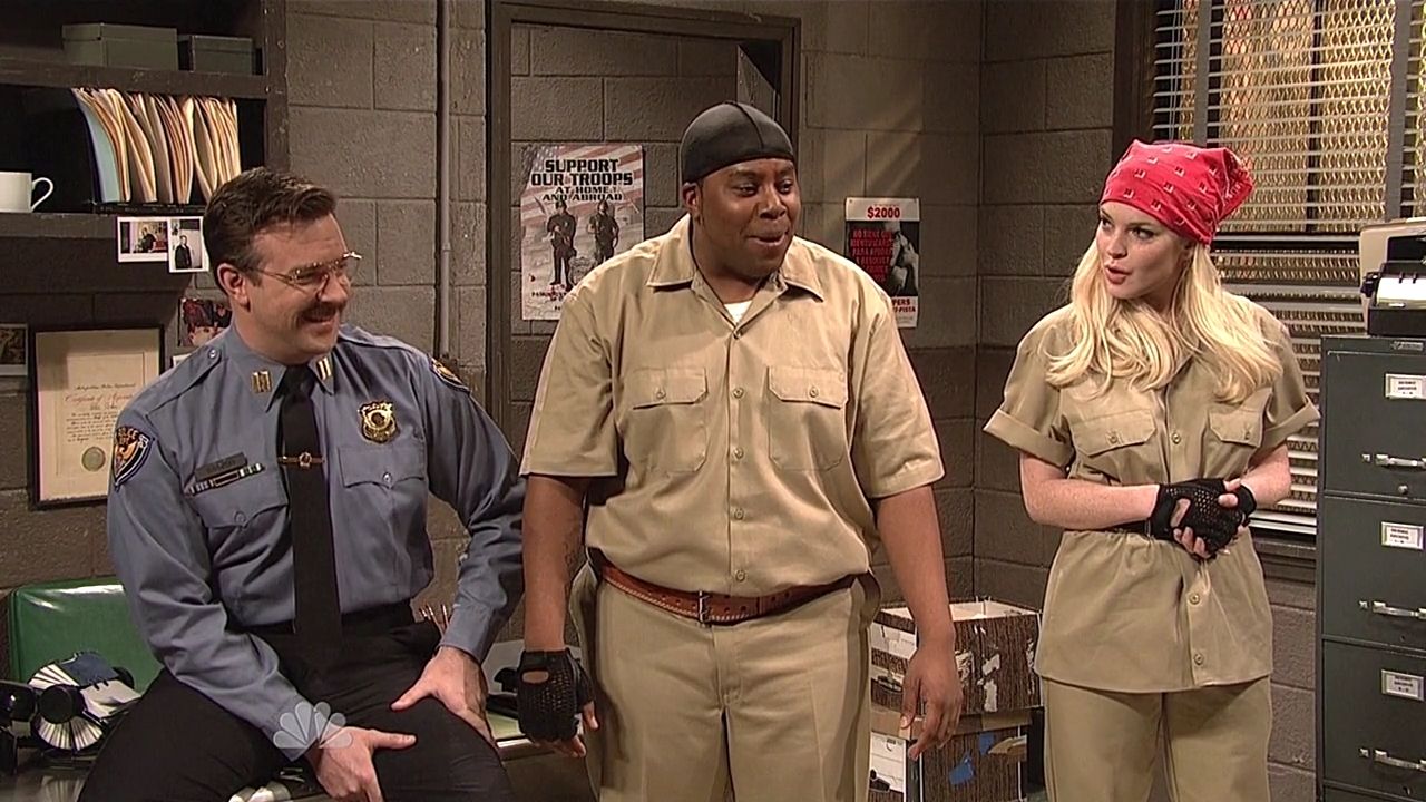 SNL-S37E16-336.jpg