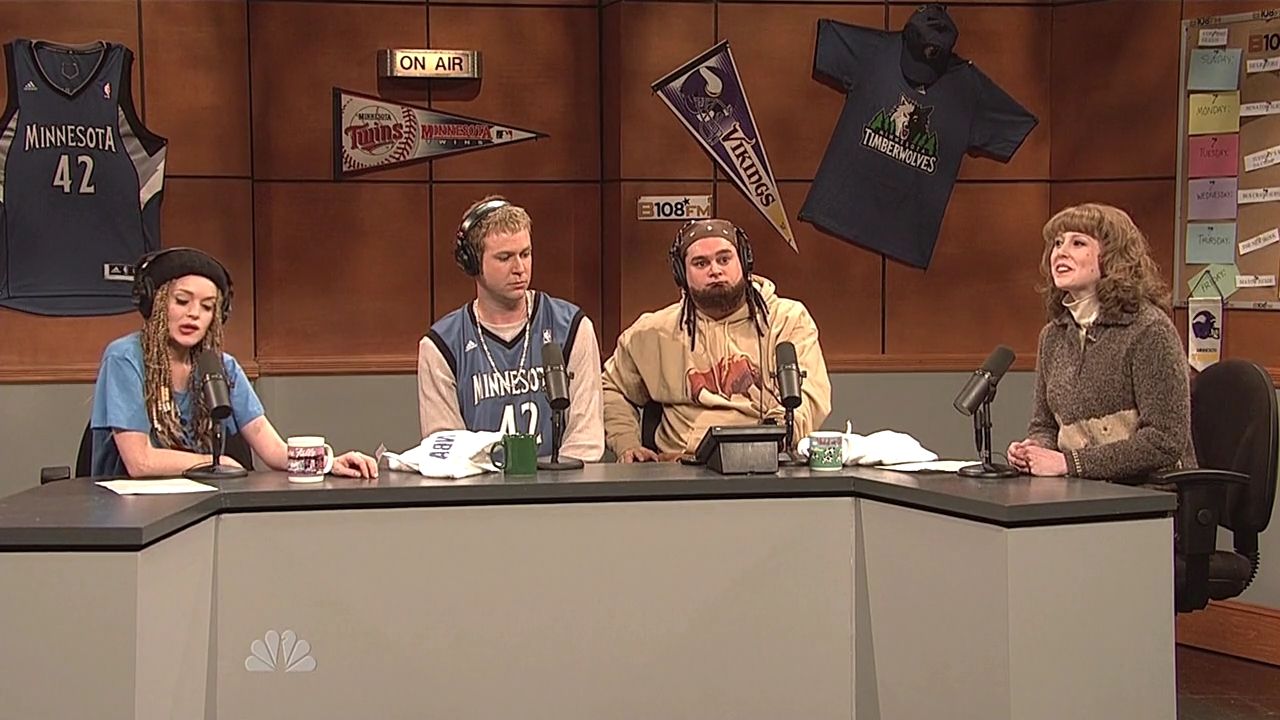 SNL-S37E16-659.jpg