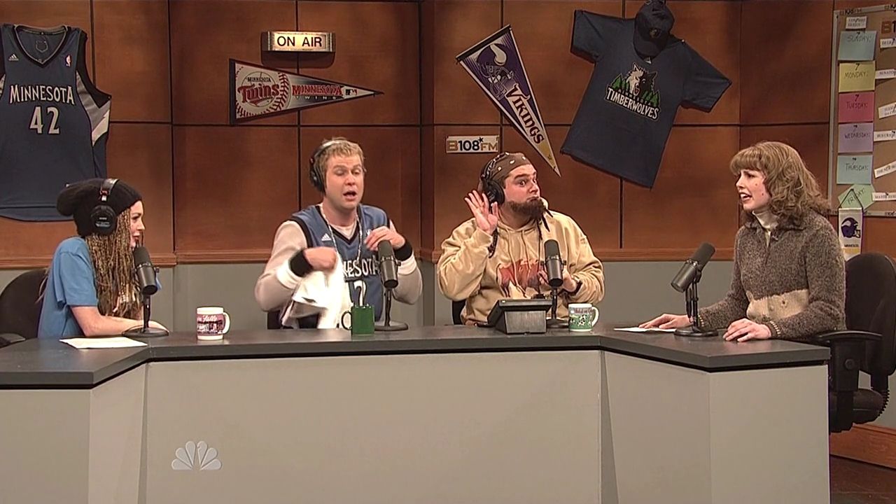 SNL-S37E16-664.jpg