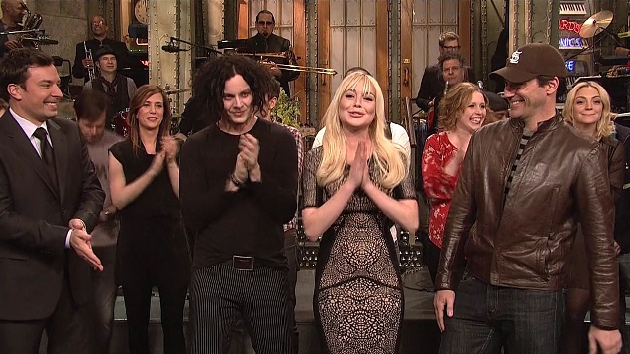 SNL-S37E16-905.jpg