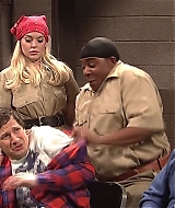 SNL-S37E16-304.jpg