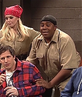 SNL-S37E16-308.jpg