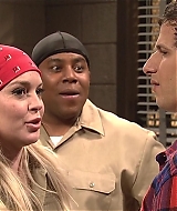 SNL-S37E16-392.jpg