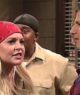 SNL-S37E16-401.jpg