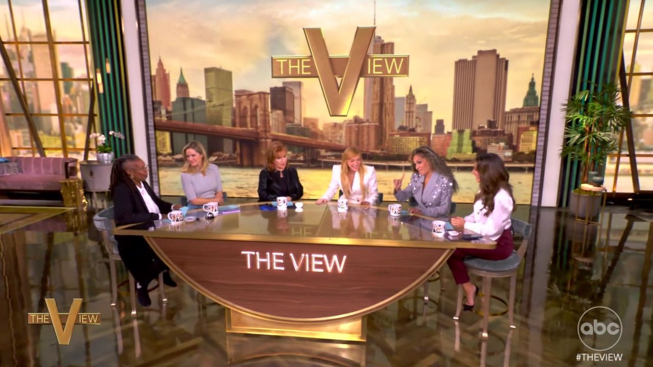 11-26-24-TheView-051.jpg