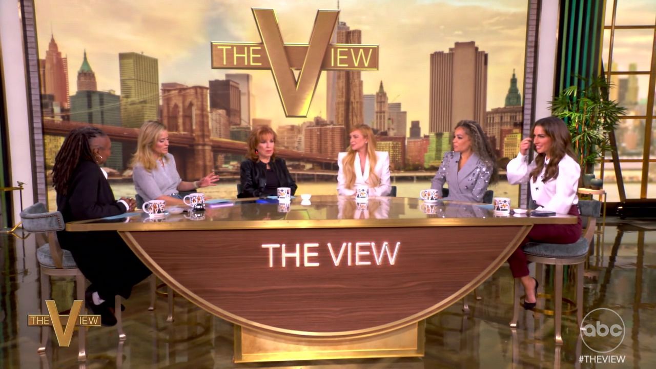 11-26-24-TheView-219.jpg