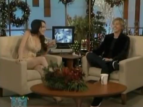 2005-EllenDeGeneresShow-038.jpg