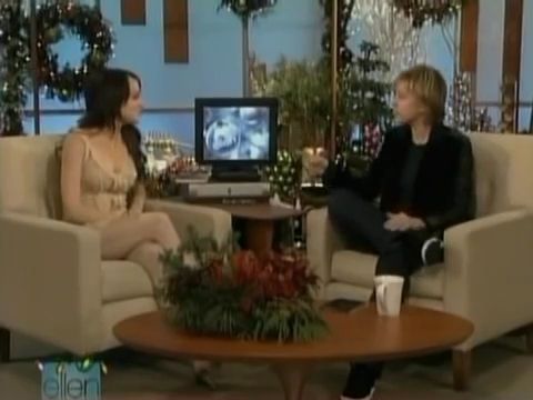 2005-EllenDeGeneresShow-043.jpg